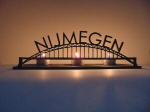 Waalbrug Nijmegen - waxinelichthouder