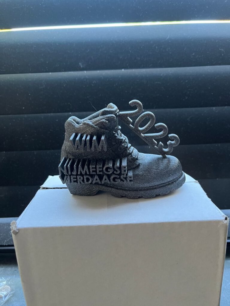 Afbeelding #1 van Celine