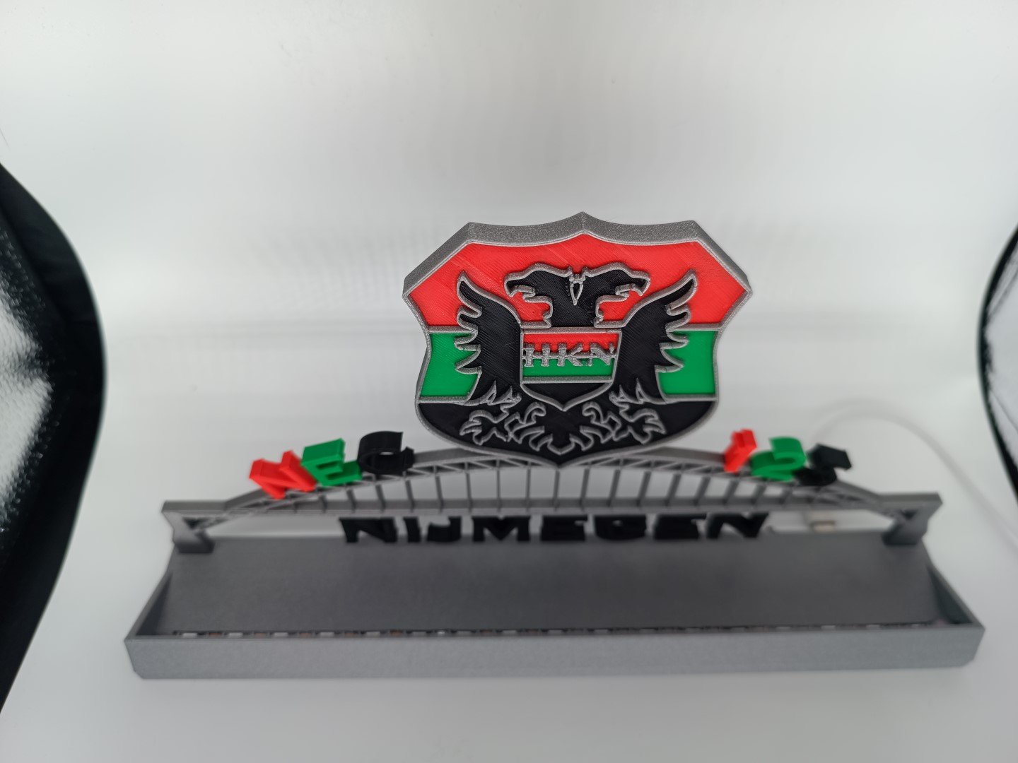 IMG_20251120_205950_541 (Large) IMG_20251120_205950_541 (Large)