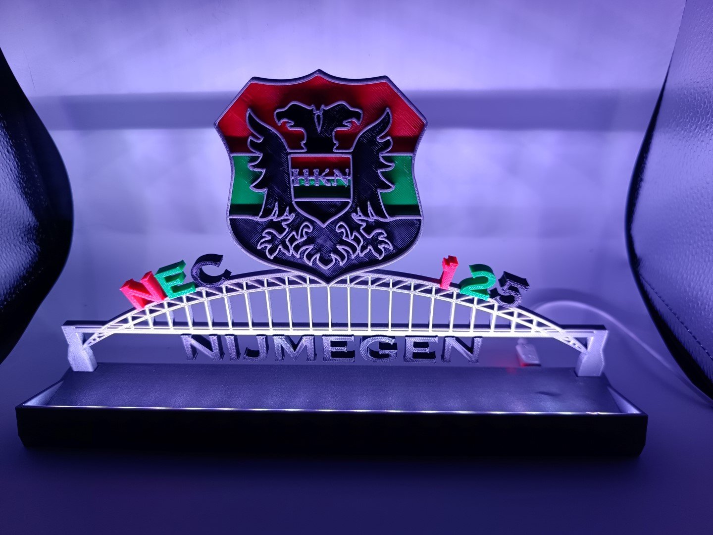 IMG_20251120_211111_110 (Large) IMG_20251120_211111_110 (Large)